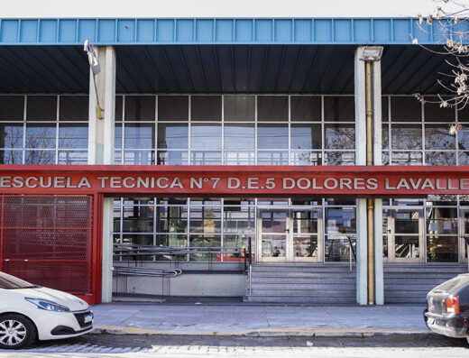 Escuela Técnica Nº 7 Dolores Lavalle de Lavalle - Imagen 1