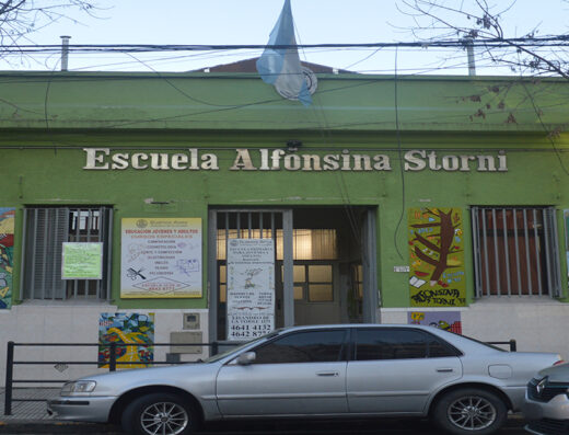 Escuela Nº 10 DE 20 Alfonsina Storni - Imagen 1